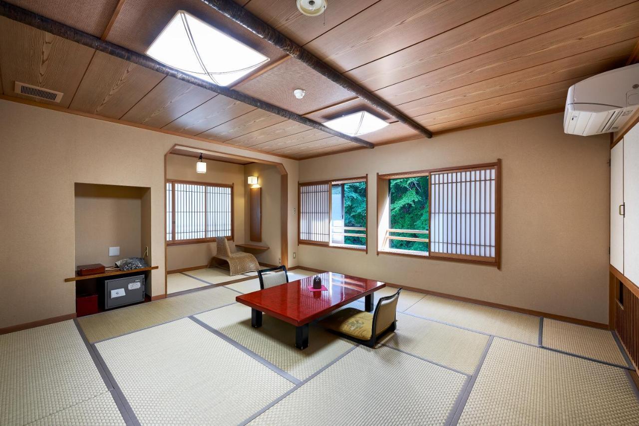 Shima-Onsen Toshimaya Nakanojo Esterno foto